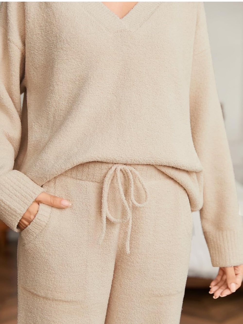 NWT Snuggle Sac 2 Piece Women’s Lounge Set Pajamas Beige - Picture 4 of 13